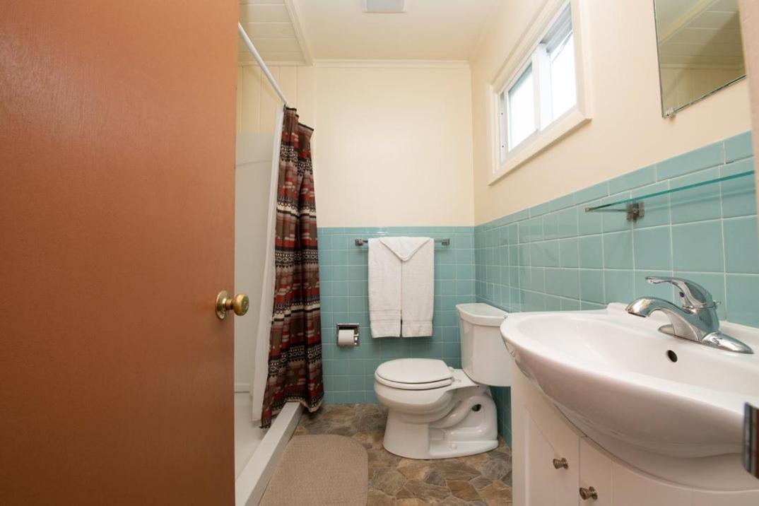 Shore Meadows Lodge Llc Lake George Bagian luar foto
