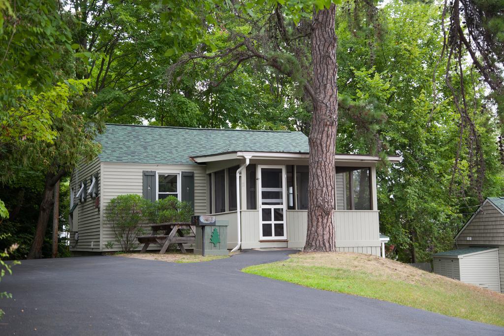 Shore Meadows Lodge Llc Lake George Bagian luar foto