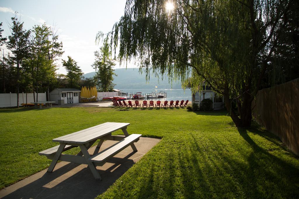 Shore Meadows Lodge Llc Lake George Bagian luar foto