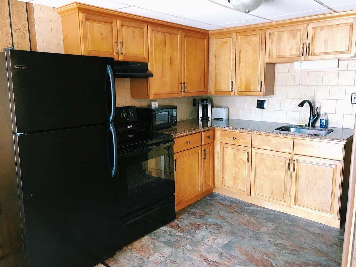 Shore Meadows Lodge Llc Lake George Bagian luar foto