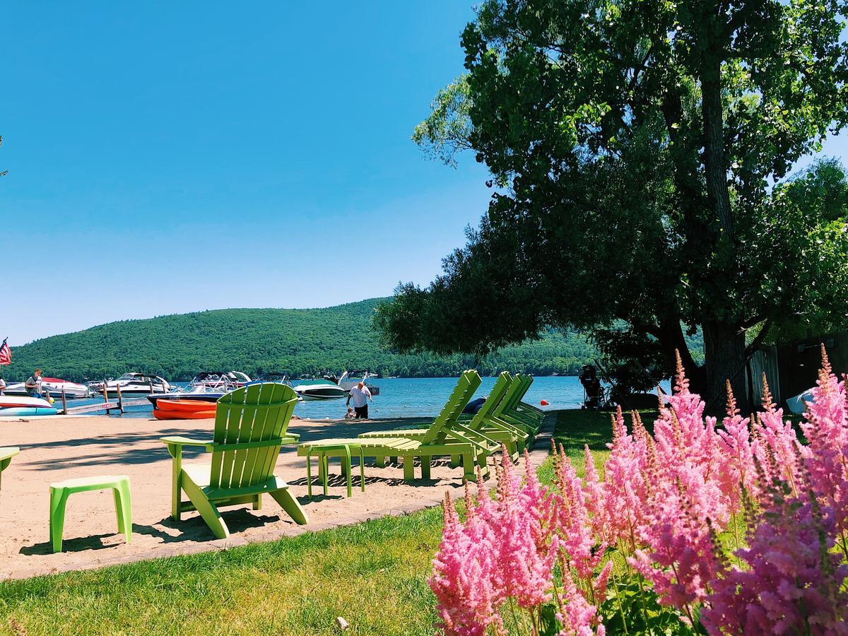 Shore Meadows Lodge Llc Lake George Bagian luar foto