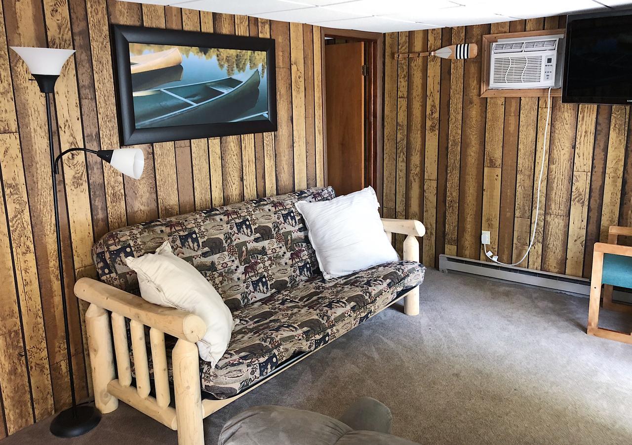 Shore Meadows Lodge Llc Lake George Bagian luar foto